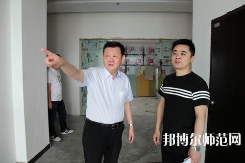 四川南充廣播電視師范大學(xué)2020年招生辦聯(lián)系電話(huà)