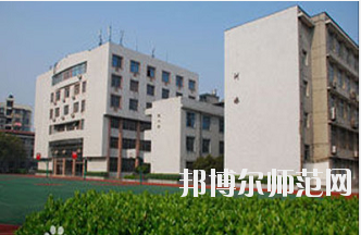 武漢中等職業(yè)藝術學校