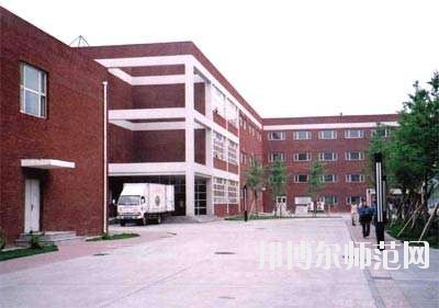 江西男生初中畢業(yè)上幼師學校
