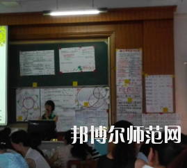 鄭州2020年幼師學校學什么專業(yè)好